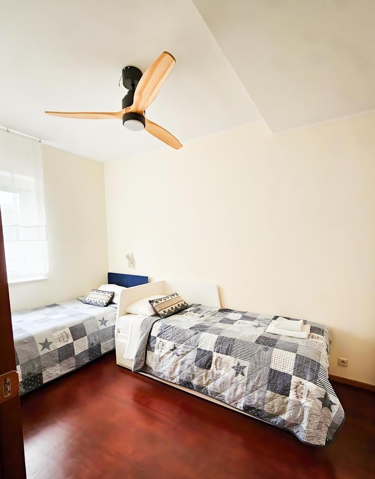 Unit Apartment Deluxe Юрата Экстерьер фото